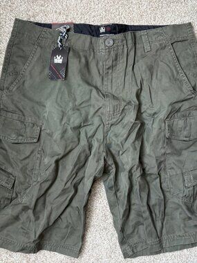 NWT Micros Riddick Mens Cargo Shorts Size 38 Olive Green Camo